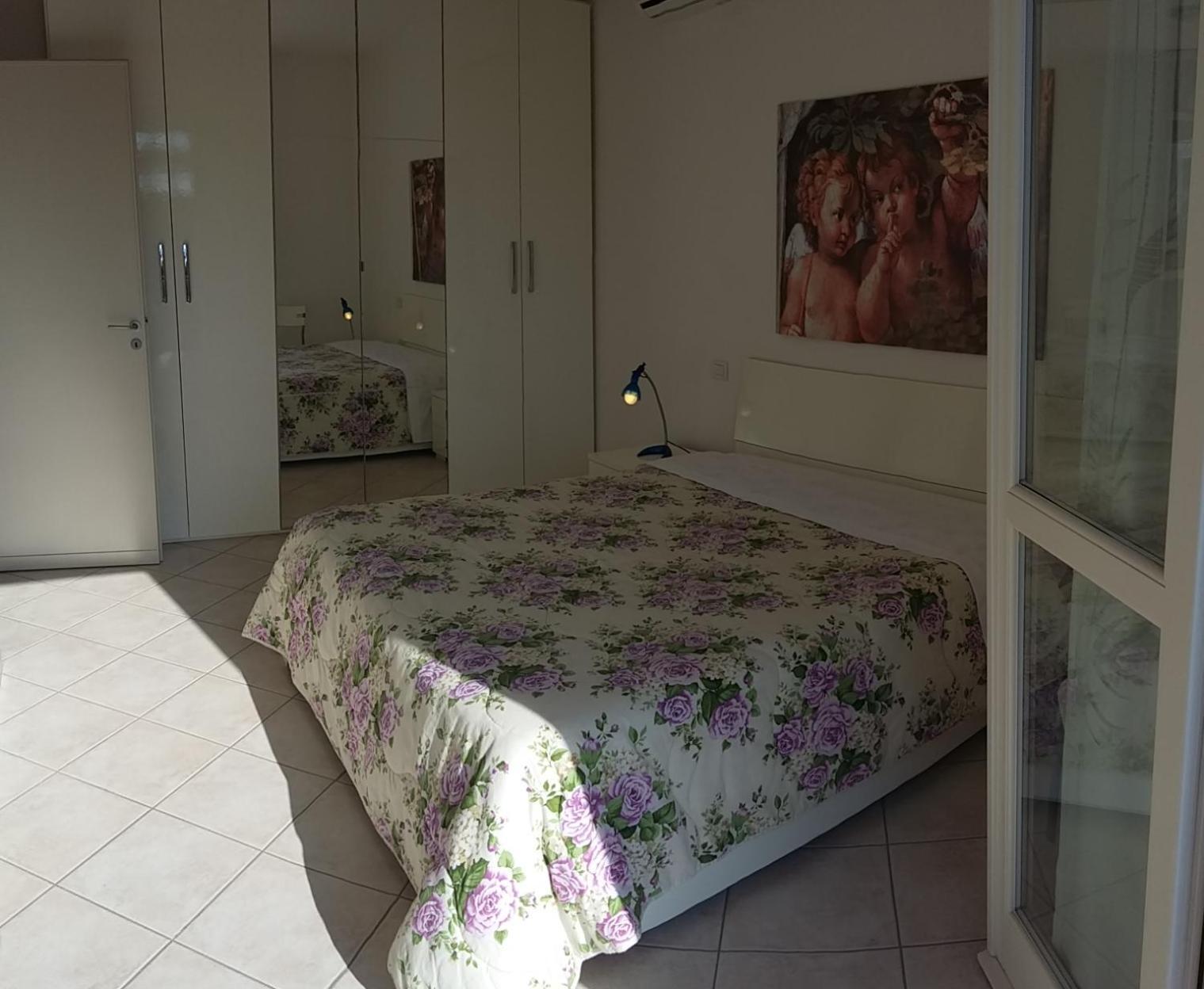 A Due Passi Bed & Breakfast Forte dei Marmi Phòng bức ảnh