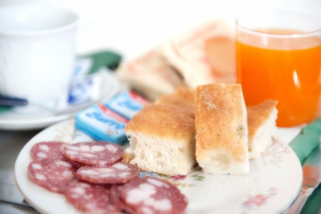 A Due Passi Bed & Breakfast Forte dei Marmi Ngoại thất bức ảnh