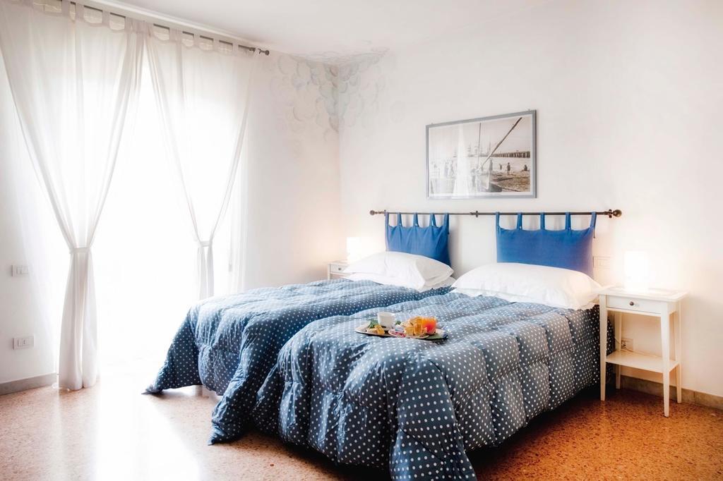 A Due Passi Bed & Breakfast Forte dei Marmi Ngoại thất bức ảnh