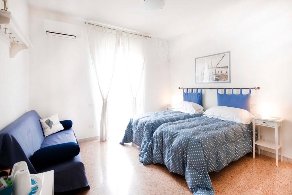 A Due Passi Bed & Breakfast Forte dei Marmi Ngoại thất bức ảnh